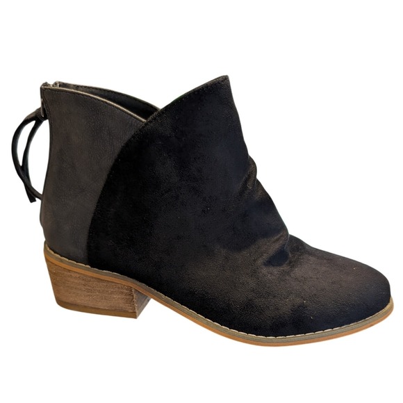 Boutique by Corkys Shoes - Boutique by Corkys Sis Ankle Boots Women 7 Black New Mixed Media Back Zip Bootie